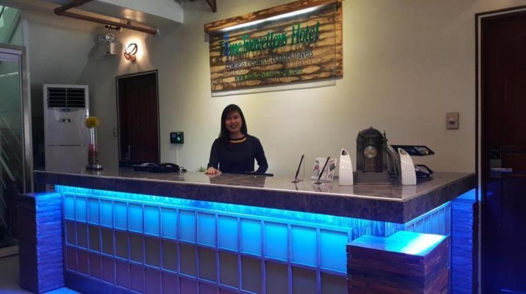 Time Travellers Hotel Manila Eksteriør bilde