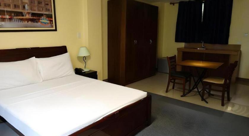 Time Travellers Hotel Manila Eksteriør bilde